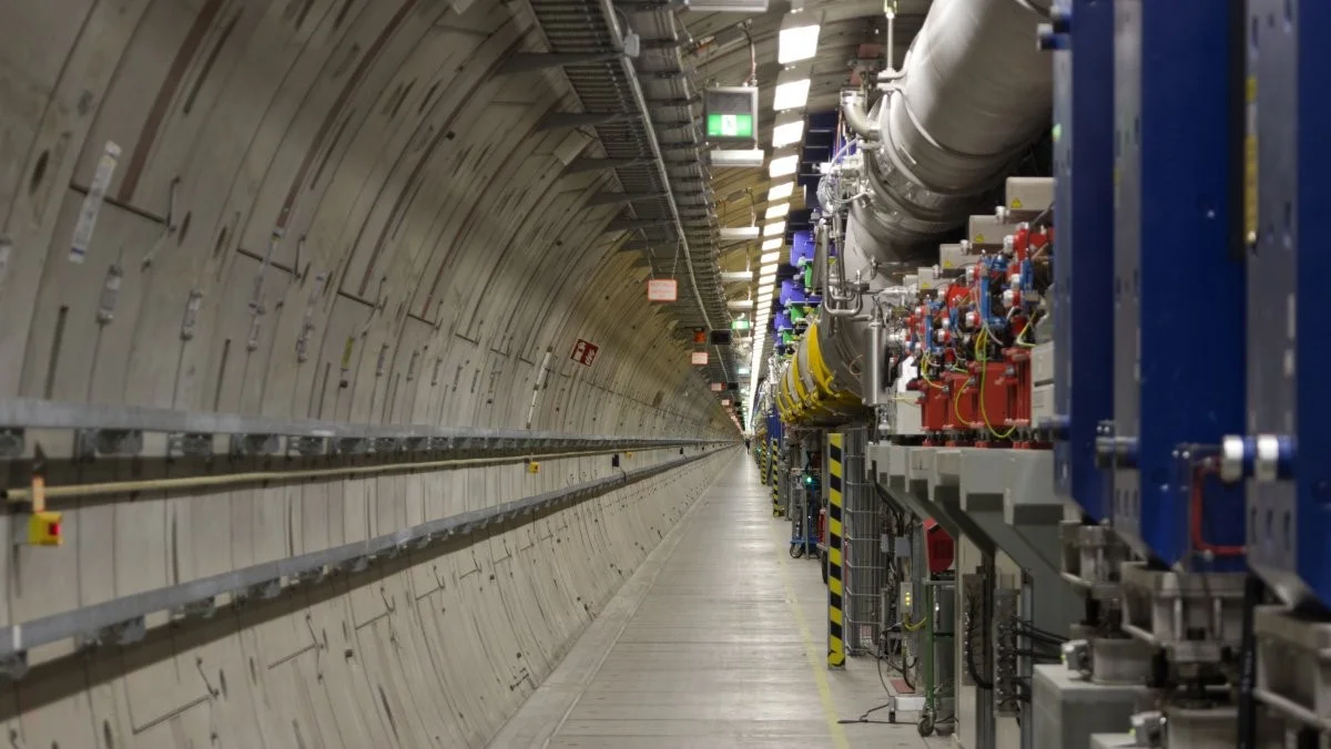 Hoe elektronen in Hamburg in minder dan een seconde lichtflitsen van röntgenstraling worden