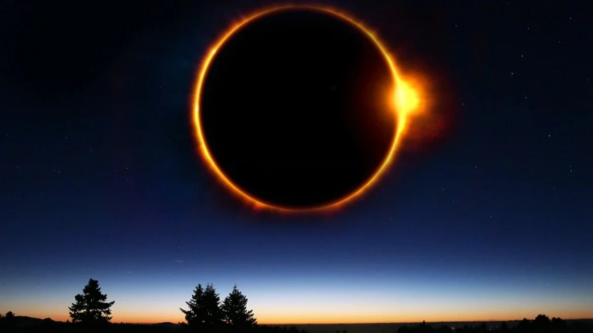 De 6 minuten en 23 seconden waarin de hemel uitgaat: de perfecte zonsverduistering komt eraan