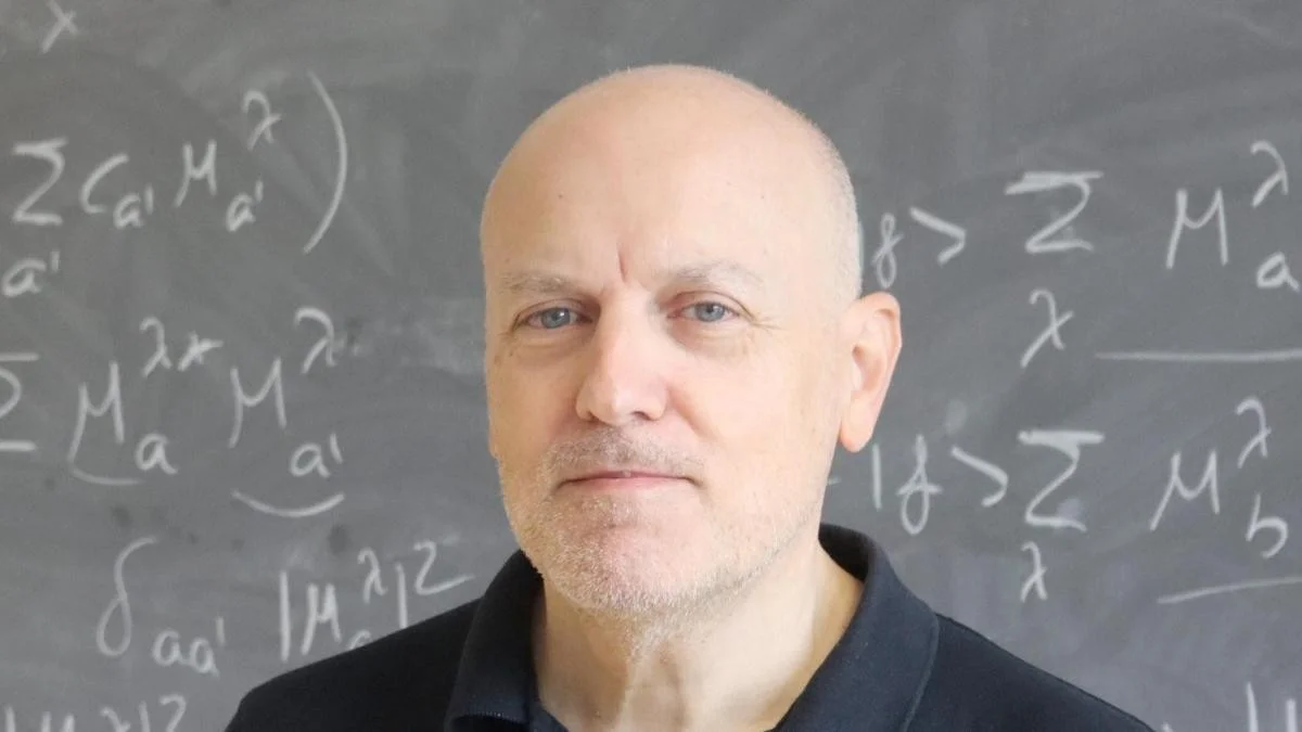 Waarom natuurkundige Alberto Casas zegt dat onze tijdswaarneming de grootste collectieve hallucinatie is