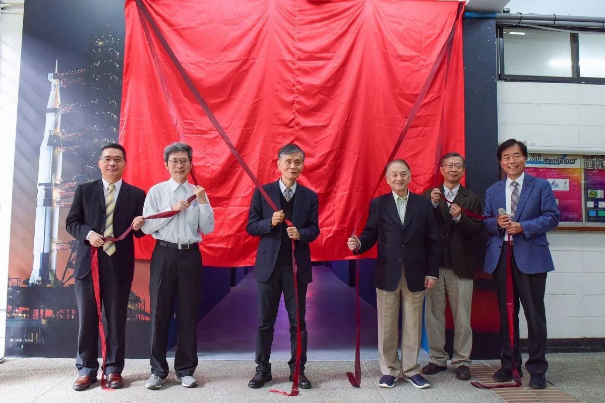 De verborgen 'sterrenhemelgang' op de campus die je kijk op het universum verandert