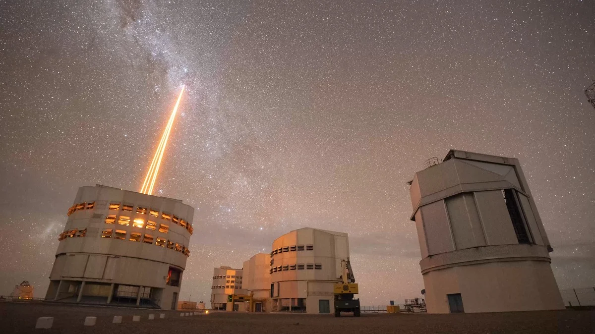Stop met geld weggooien voor écht donkere lucht: deze groene gigant vernietigt sterrenkijken