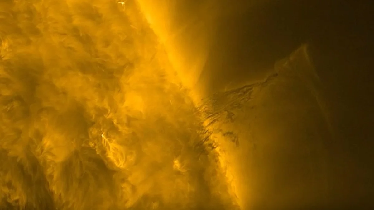 stopmetstarenna-extra-1.webp Stop met staren naar de zon: dit 10.000°C plasmawolk verbergt het échte gevaar - image 1