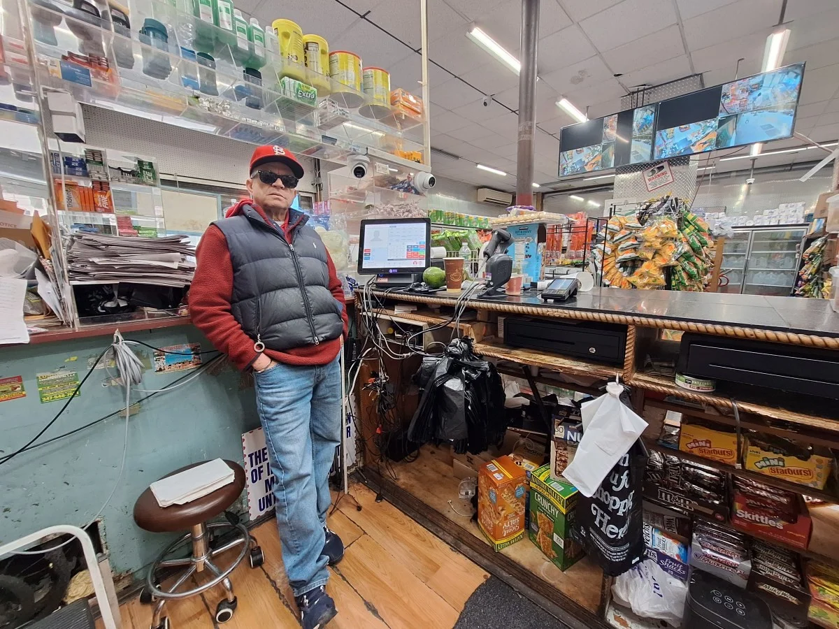 Waarom kleine bodega-eigenaren in New York nu massaal AI-camera's installeren