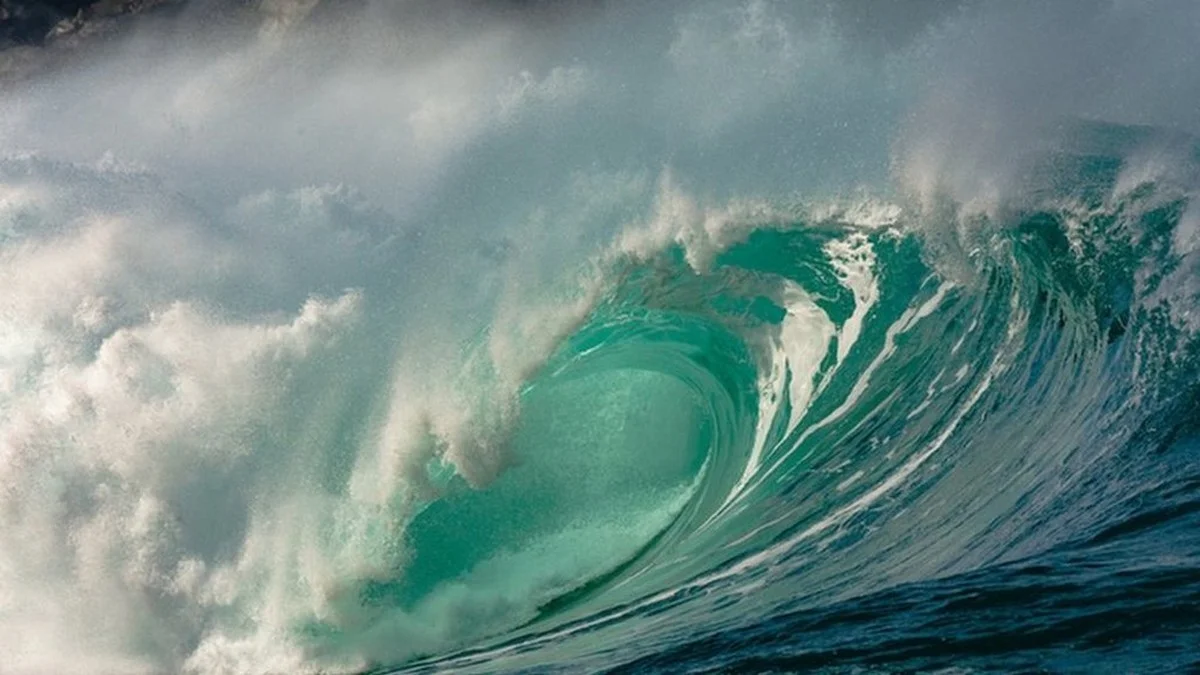 De onzichtbare 35-meter golven in de Stille Oceaan: waarom je navigatieplannen nu moeten veranderen - image 2