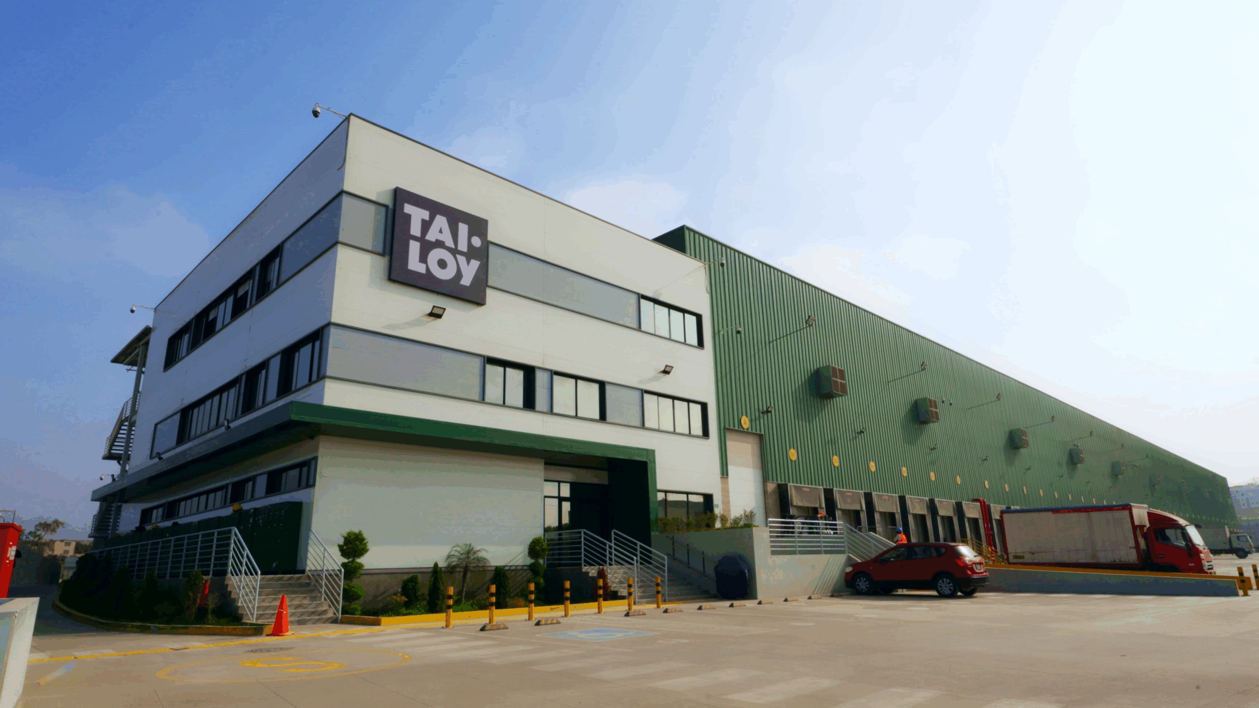 Tai Loy opent geautomatiseerd distributiecentrum in Peru