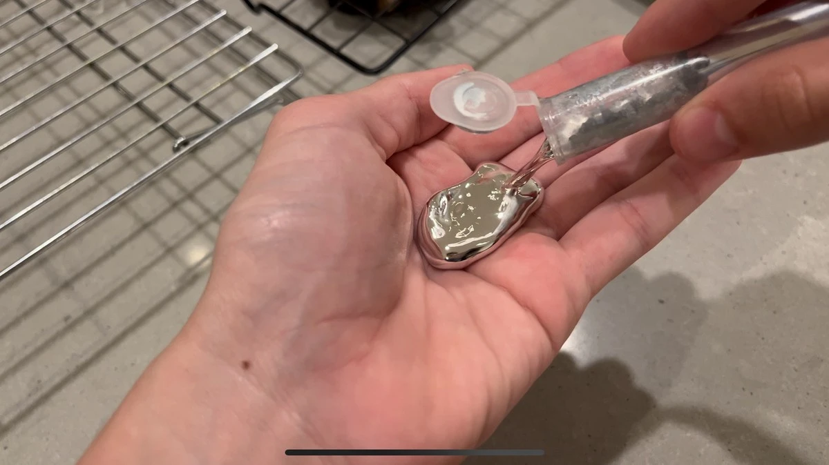 Wetenschappers houden vloeibaar metaal gevangen in een onmogelijke toestand - image 1