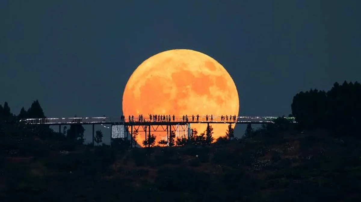 Waarom 2026 dertien volle manen brengt (en de blauwe die je niet mag missen)