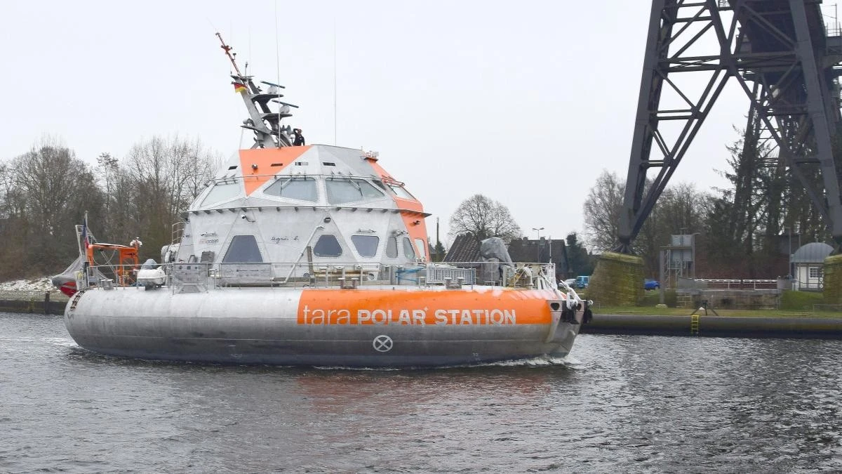 Dit bizarre 'ufo-schip' dreef door de Kieler Fjord voor een cruciaal mysterie