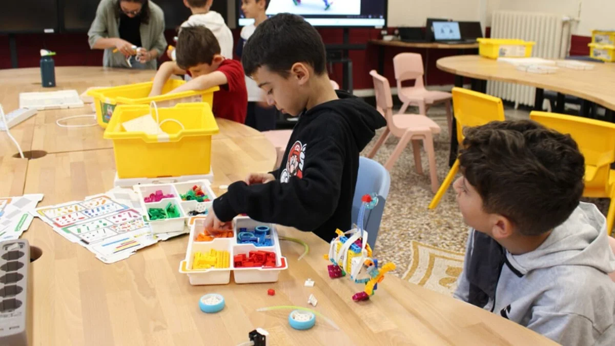 Waarom experts in robotica zeggen dat de toekomst van onderwijs in Friuli begint