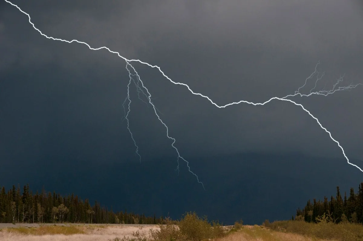 waaromervarenat-extra-2.webp Waarom ervaren atmosferische fotografen nu letten op rode schijven boven onweersbuien - image 2