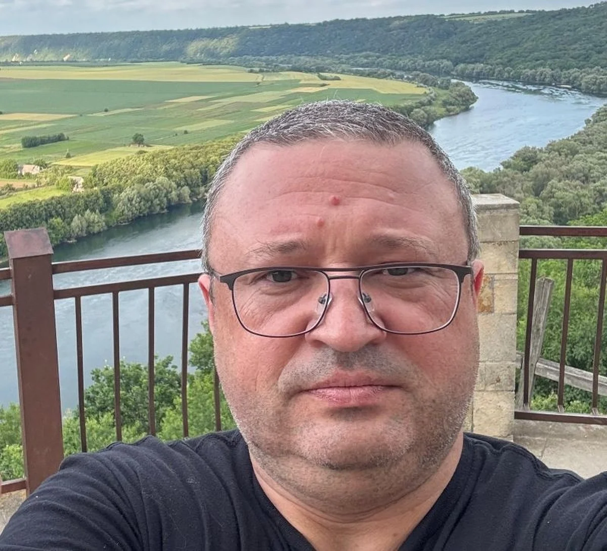 De man die aan de top van AI in Texas werkt, zweert nog steeds bij zijn studie in Suceava