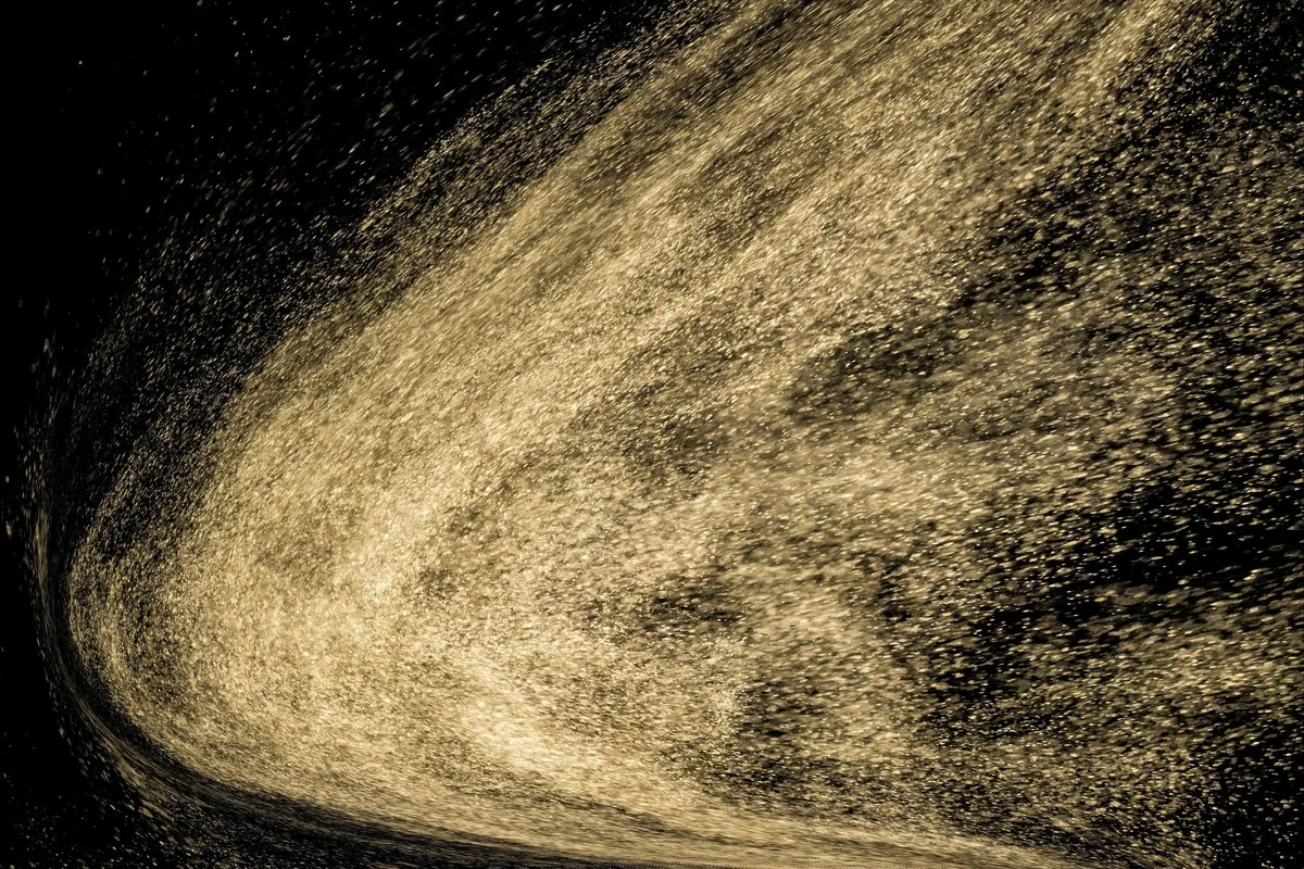 Waarom je de gouden komeet 3I/ATLAS nauwelijks hebt gezien (en wat hij nu bij Jupiter doet) - image 2