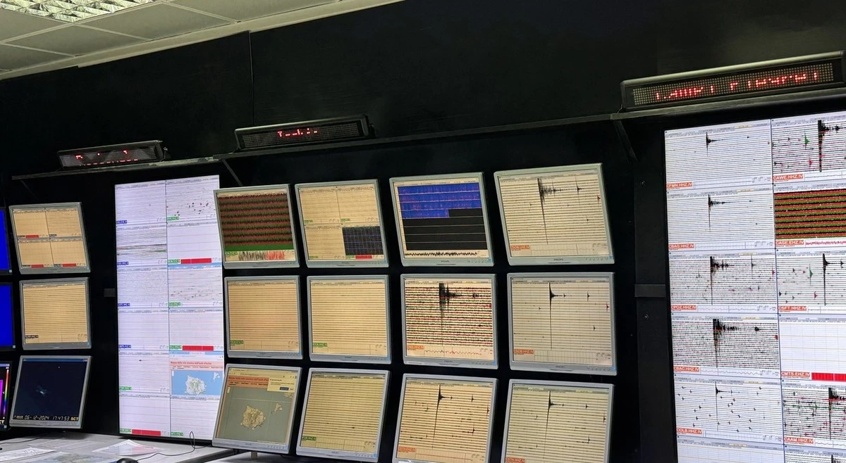 De bodem in Campi Flegrei rijst 15 millimeter per maand: wat dit betekent voor de regio