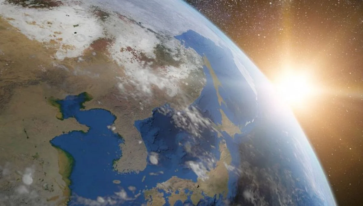 Waarom dit interstellaire object een 'achterwaartse staart' naar de zon heeft