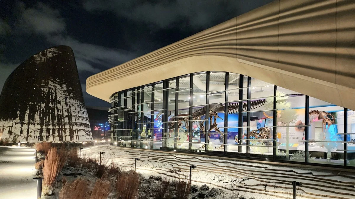 dezeparijsedino-extra-2.webp Deze Parijse dinosaurusgalerij sluit 18 maanden: dit moet je nu nog zien - image 2